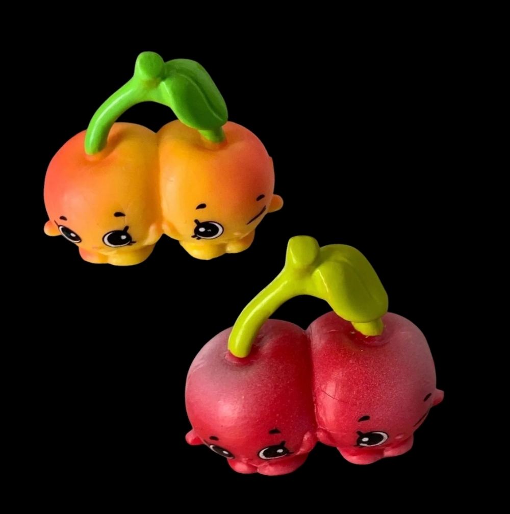 Shopkins Season 4 Cheeky Cherries